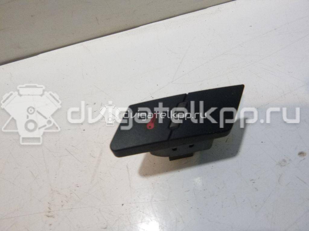 Фото Кнопка центрального замка  4F1962107 для Audi A6 {forloop.counter}}