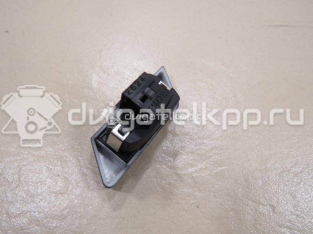 Фото Кнопка центрального замка  4F1962107 для Audi A6 {forloop.counter}}