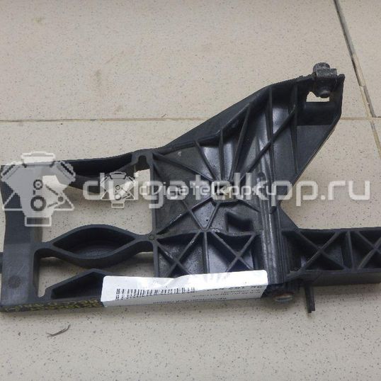 Фото Кронштейн фар левый  4G0805607 для Audi A6