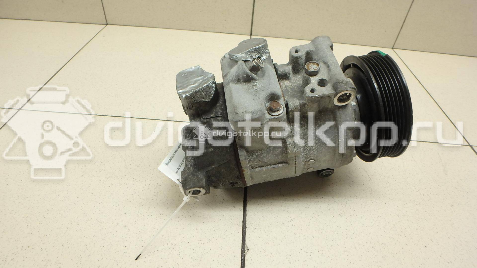 Фото Компрессор системы кондиционирования  4g0260805d для Audi A4 / A6 / A5 / A8 / Q5 {forloop.counter}}