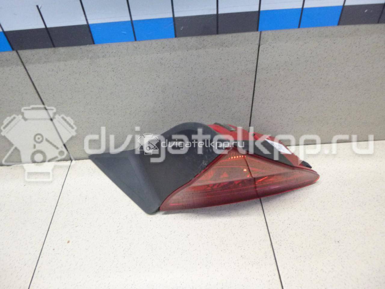 Фото Фонарь задний внутренний правый  4g8945094 для Audi A7 Sportback 4Ga, 4Gf {forloop.counter}}