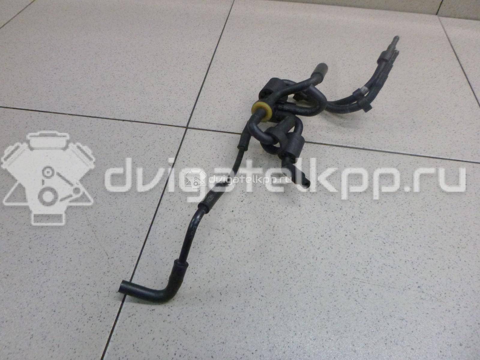 Фото Трубка вакуумная для двигателя BLS для Audi A3 105 л.с 8V 1.9 л Дизельное топливо 03G131055G {forloop.counter}}