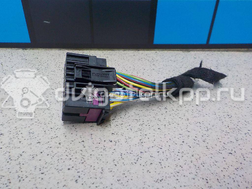 Фото Разъем  1J0962623 для audi A8 [4D] {forloop.counter}}