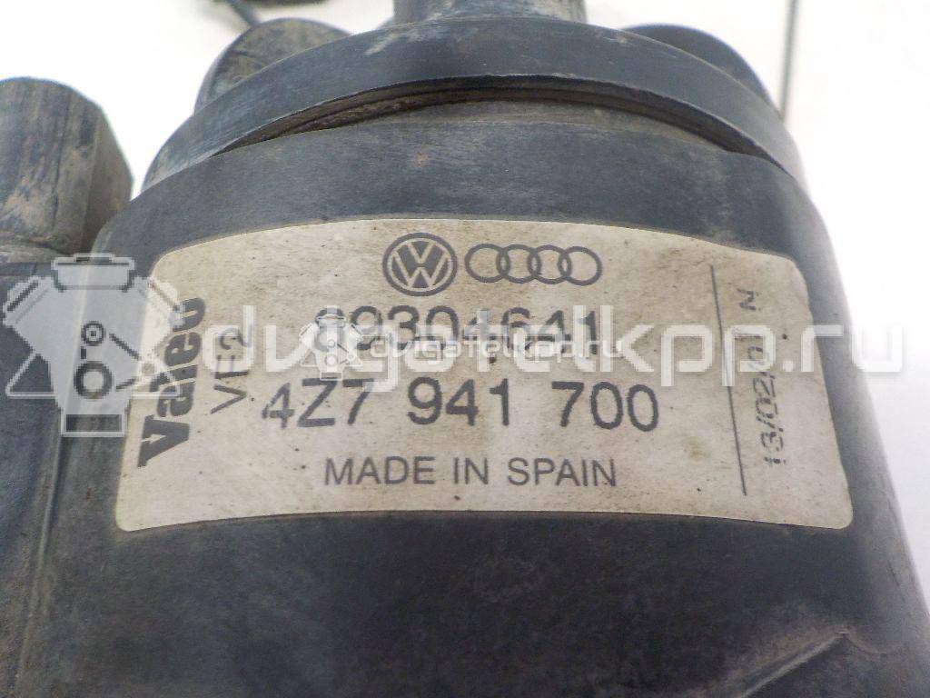 Фото Фара противотуманная правая  4Z7941700 для Audi Allroad {forloop.counter}}