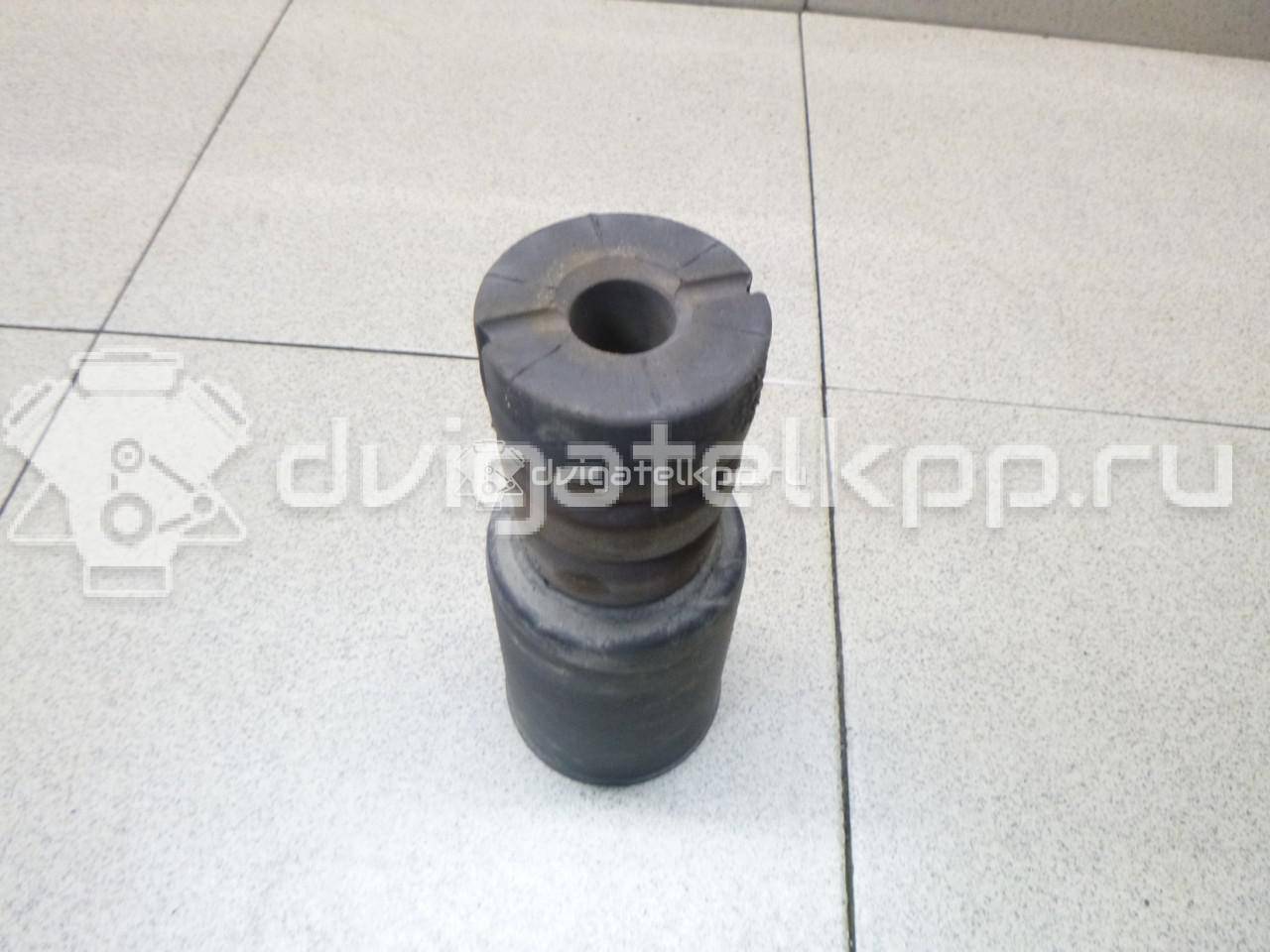 Фото Отбойник переднего амортизатора  8r0412131d для Audi Q5 {forloop.counter}}