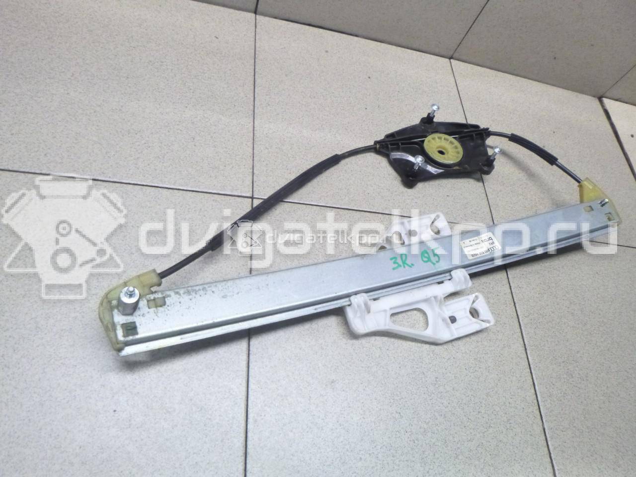 Фото Стеклоподъемник электр. задний правый  8r0839462d для Audi Q5 {forloop.counter}}