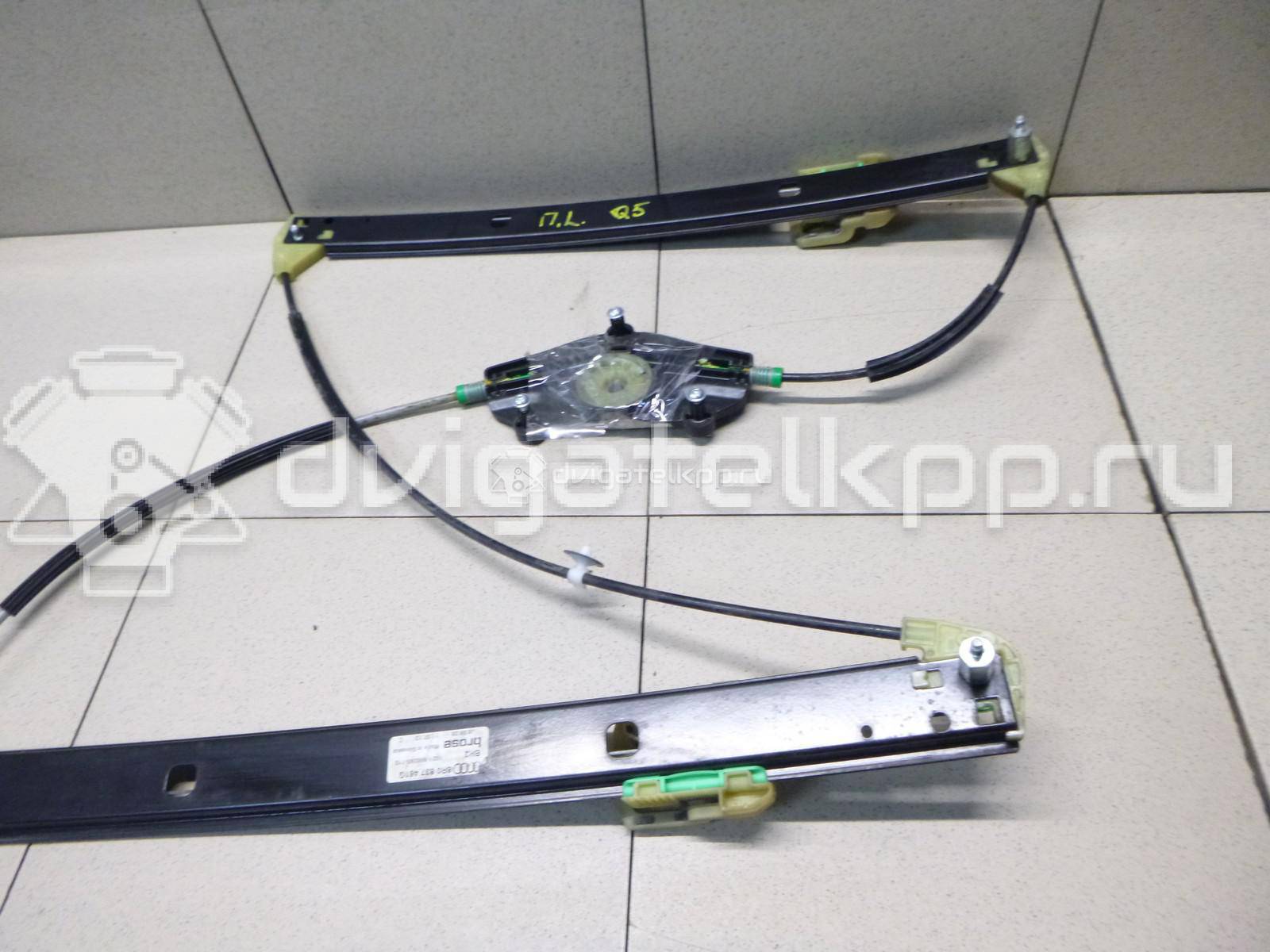 Фото Стеклоподъемник электр. передний левый  8r0837461g для Audi Q5 {forloop.counter}}