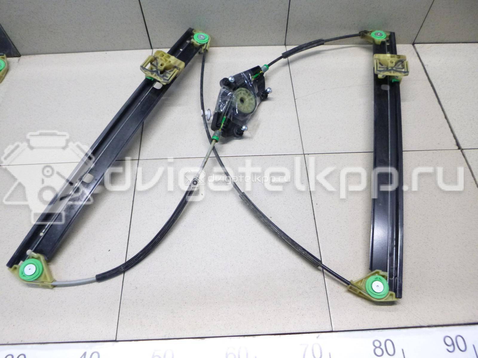 Фото Стеклоподъемник электр. передний левый  8r0837461g для Audi Q5 {forloop.counter}}