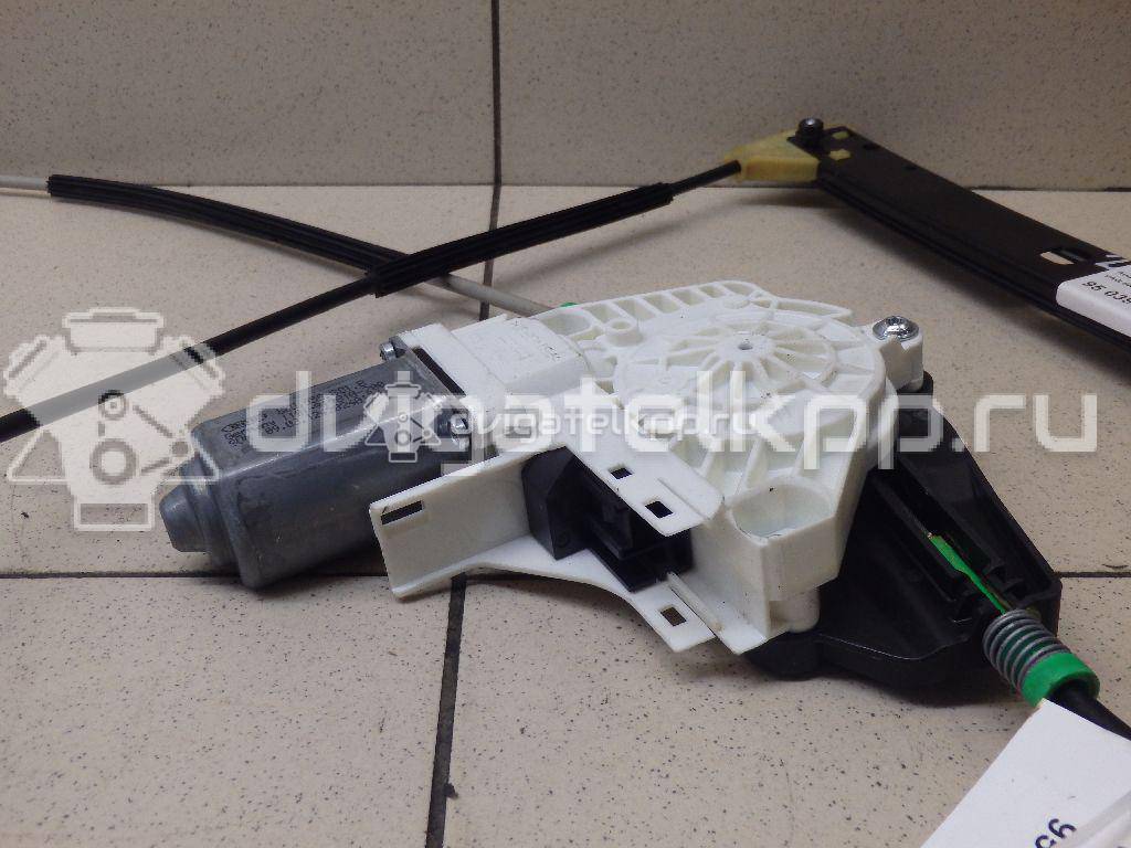 Фото Стеклоподъемник электр. передний левый  8R0837461G для Audi Q5 {forloop.counter}}