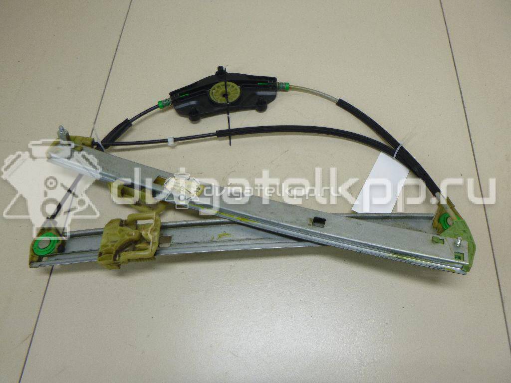 Фото Стеклоподъемник электр. передний правый  8R0837462F для Audi Q5 {forloop.counter}}