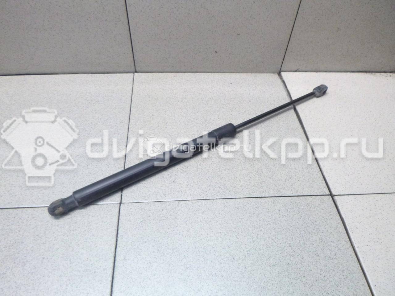 Фото Амортизатор двери багажника  8r0827552a для Audi Q5 {forloop.counter}}