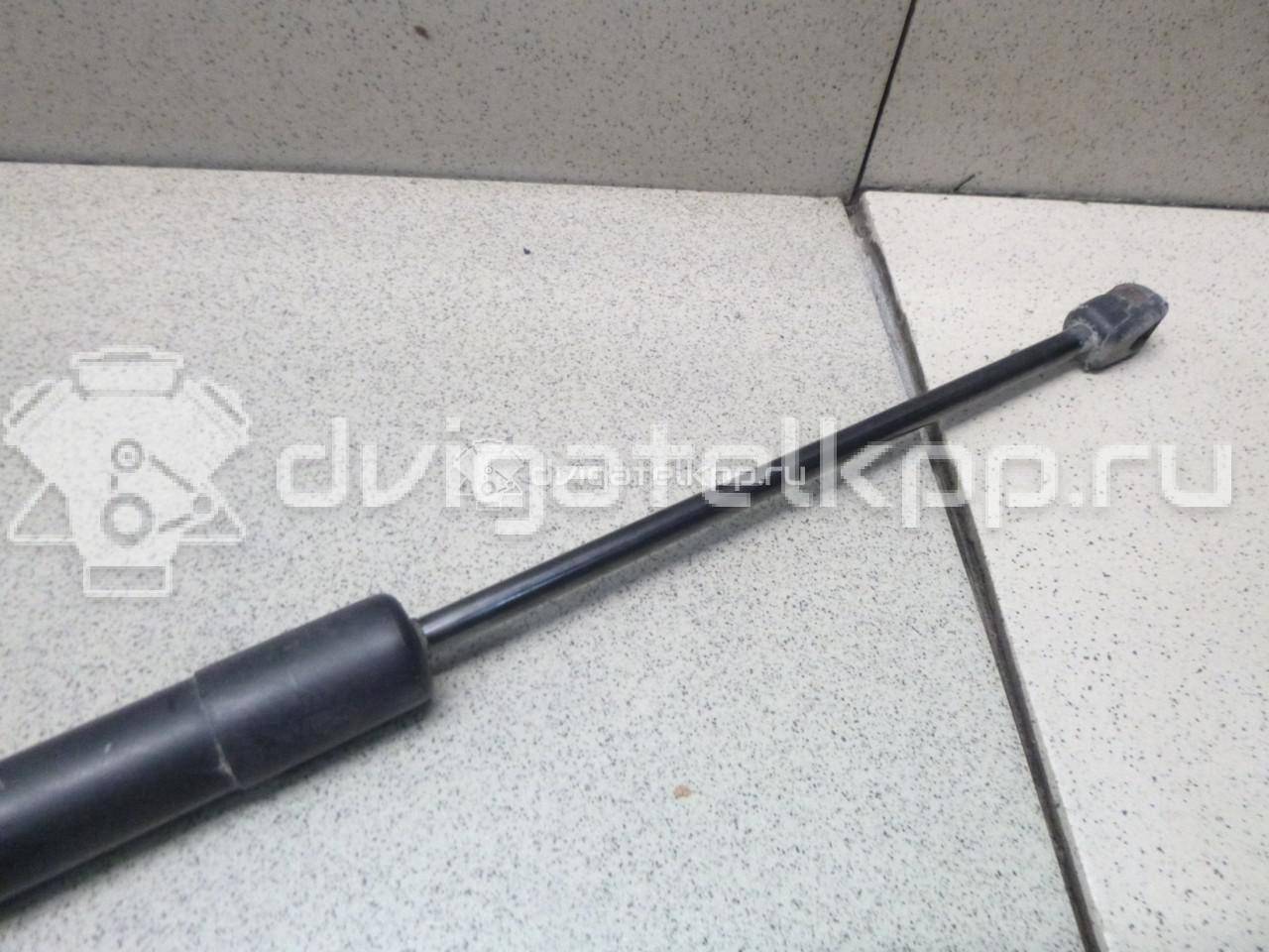 Фото Амортизатор двери багажника  8r0827552a для Audi Q5 {forloop.counter}}