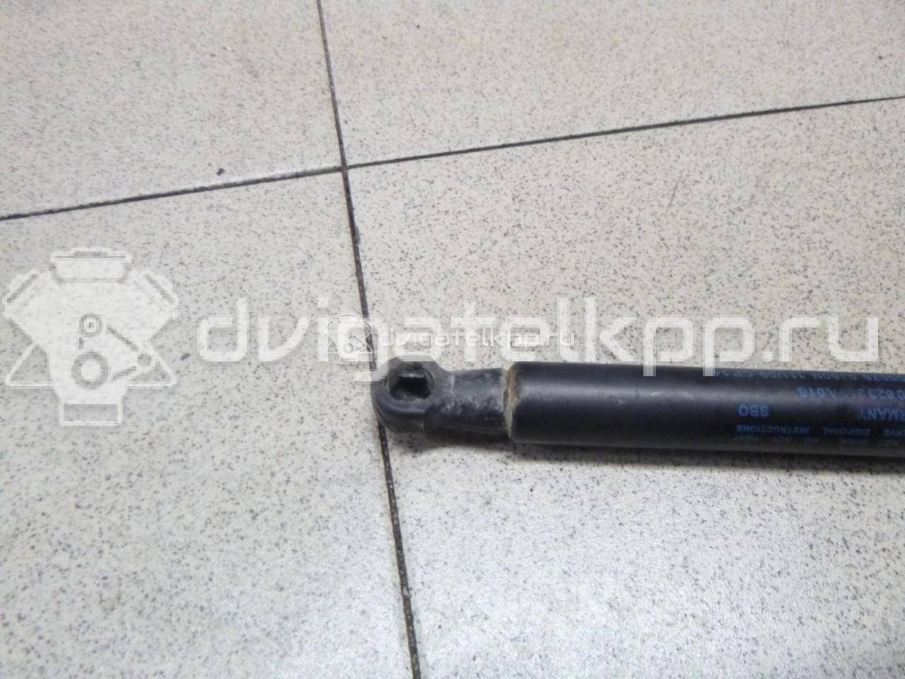 Фото Амортизатор капота  8R0823359A для Audi Q5 {forloop.counter}}