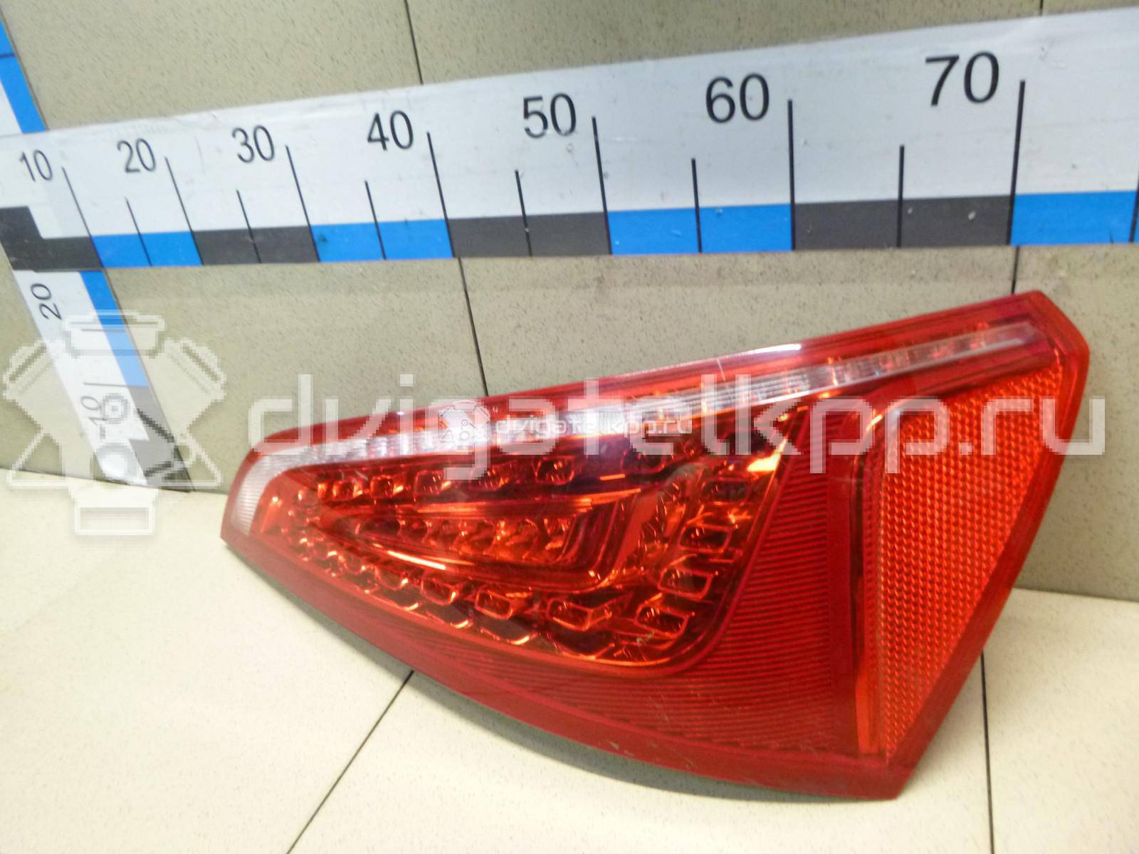 Фото Фонарь задний правый  8r0945094a для Audi Q5 {forloop.counter}}