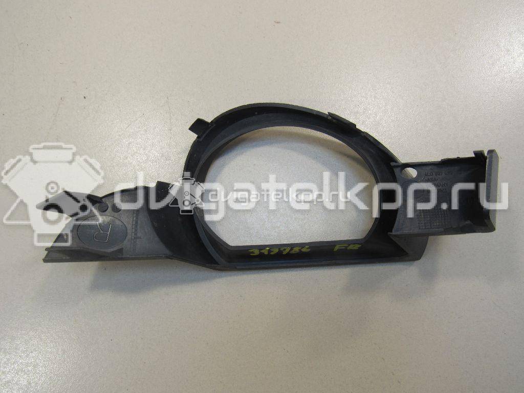Фото Рамка противотуманной фары правой  4L0807490 для Audi Q7 {forloop.counter}}