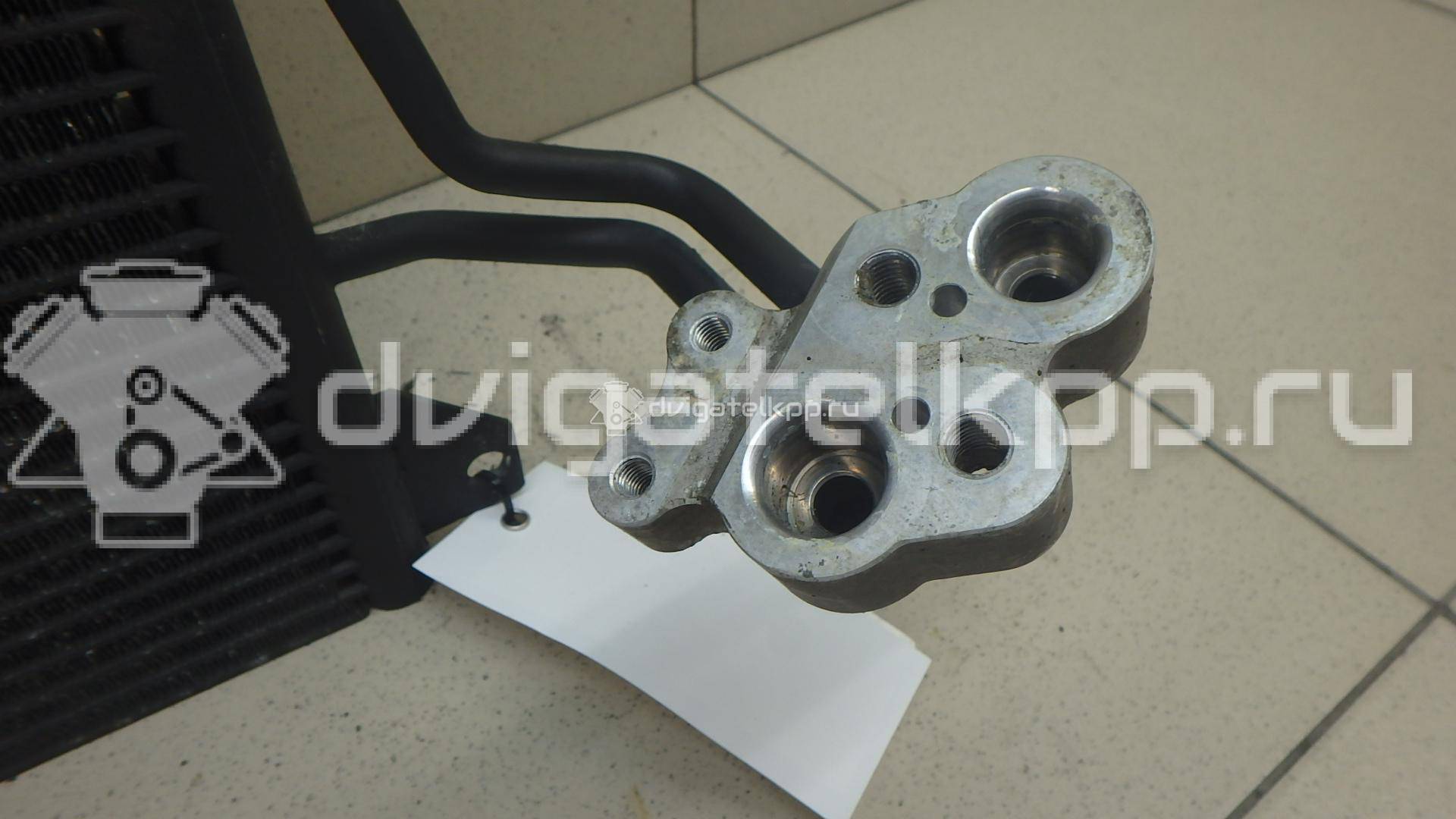 Фото Радиатор кондиционера (конденсер)  4L0260401 для Audi Q7 {forloop.counter}}