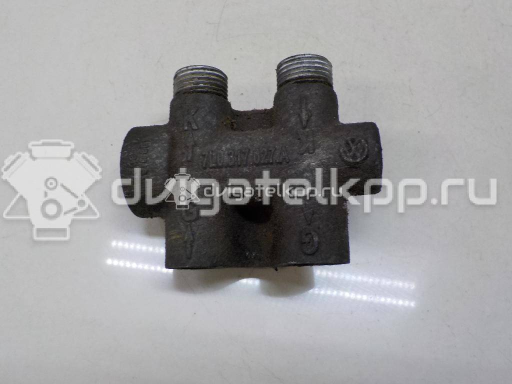 Фото Термостат  7L0317027A для Audi Q7 / R8 {forloop.counter}}