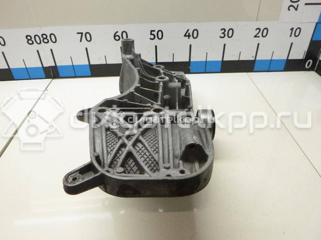 Фото Кронштейн генератора для двигателя K4M для Nissan Terrano / Bluebird 102-110 л.с 16V 1.6 л бензин 1171000Q2D {forloop.counter}}