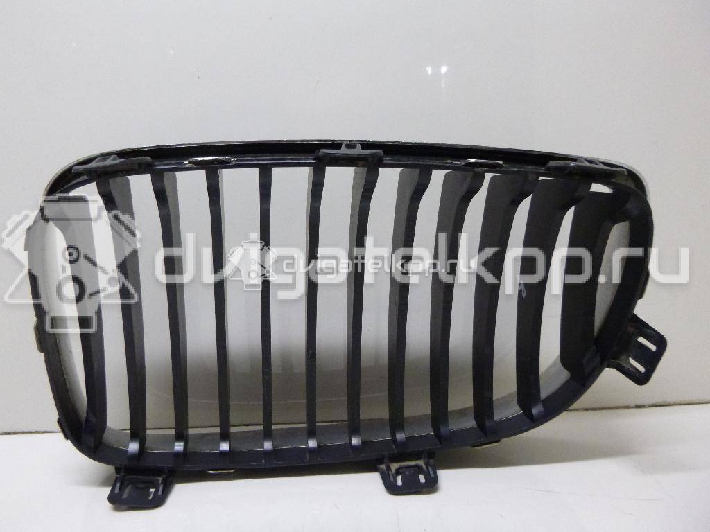 Фото Решетка радиатора правая  51137179656 для Bmw 1 {forloop.counter}}