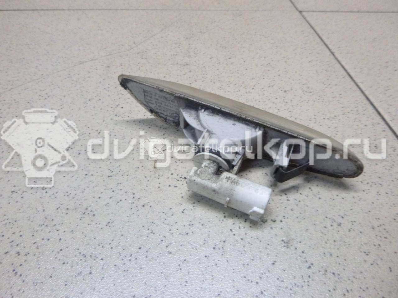Фото Повторитель на крыло левый белый  63136932997 для Bmw 5 / 1 / X1 / 3 {forloop.counter}}