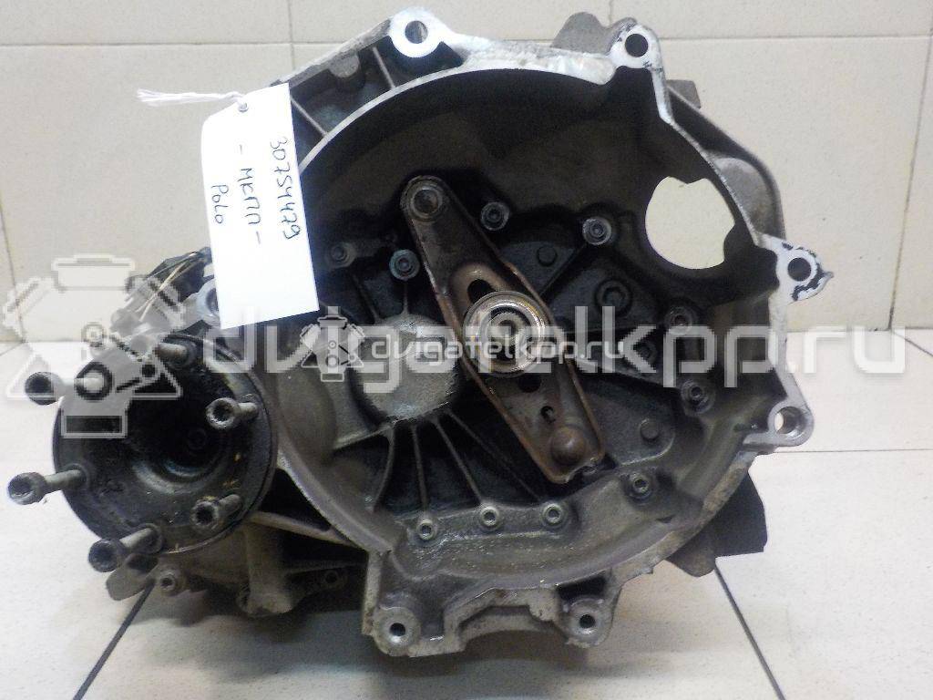 Фото Контрактная (б/у) МКПП для Skoda Roomster 5J / Fabia / Rapid 105 л.с 16V 1.6 л CFNA бензин 02T300049M {forloop.counter}}