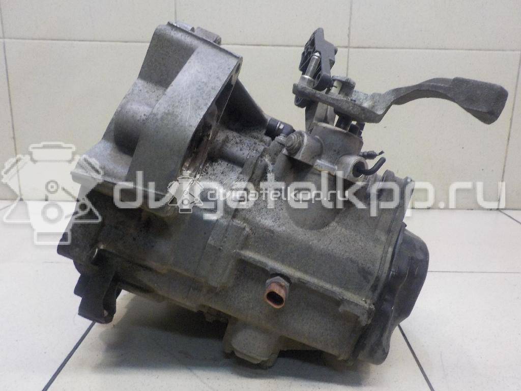 Фото Контрактная (б/у) МКПП для Skoda Roomster 5J / Fabia / Rapid 105 л.с 16V 1.6 л CFNA бензин 02T300049M {forloop.counter}}