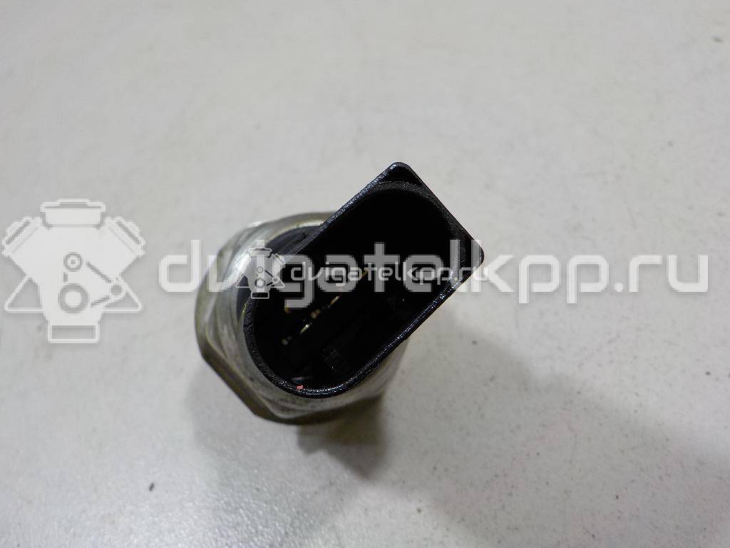Фото Датчик давления топлива  13537537319 для Bmw 3 / 5 / 6 / 1 / 7 {forloop.counter}}