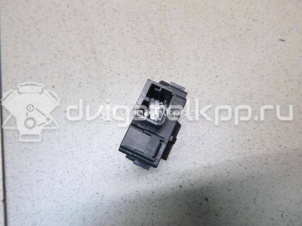 Фото Моторчик заслонки отопителя  64119321034 для Bmw I3 I01 / I8 I12 / X4 F26 / 3 / 1 {forloop.counter}}