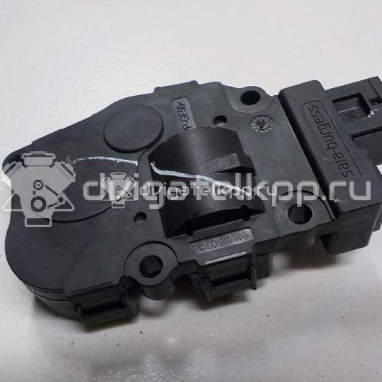 Фото Моторчик заслонки отопителя  64119321034 для Bmw I3 I01 / I8 I12 / X4 F26 / 3 / 1