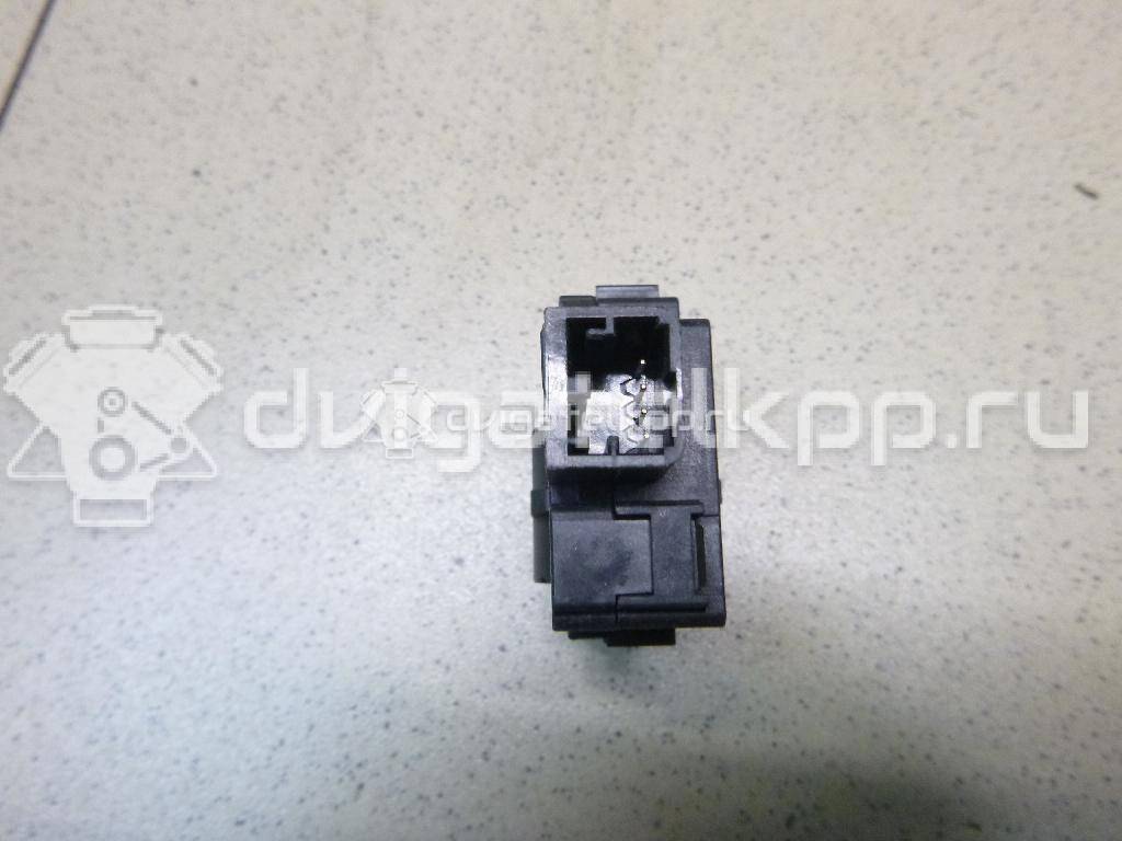 Фото Моторчик заслонки отопителя  64119321034 для Bmw I3 I01 / I8 I12 / X4 F26 / 3 / 1 {forloop.counter}}