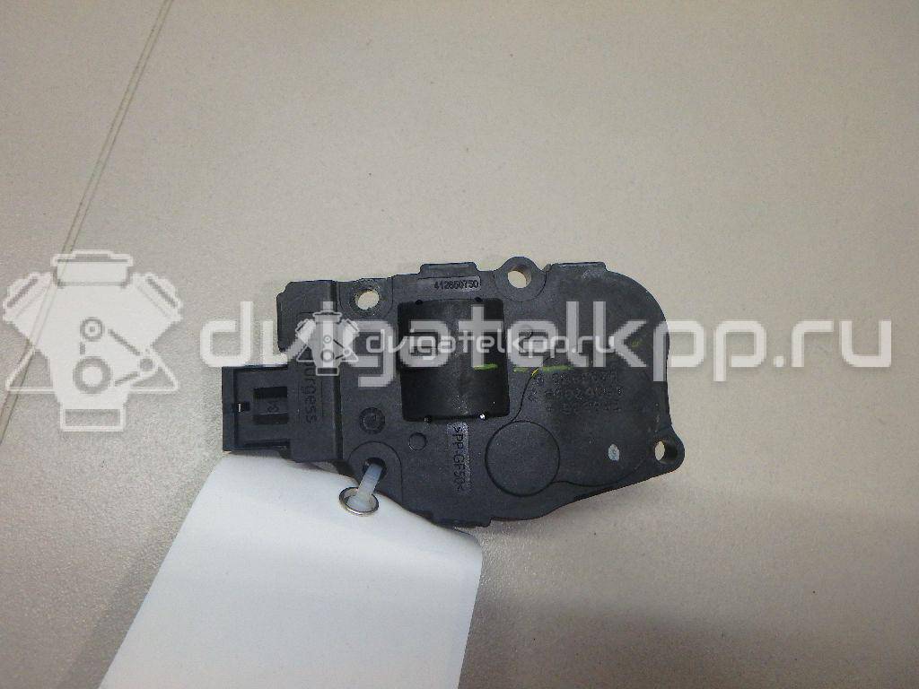 Фото Моторчик заслонки отопителя  64119321034 для Bmw I3 I01 / I8 I12 / X4 F26 / 3 / 1 {forloop.counter}}