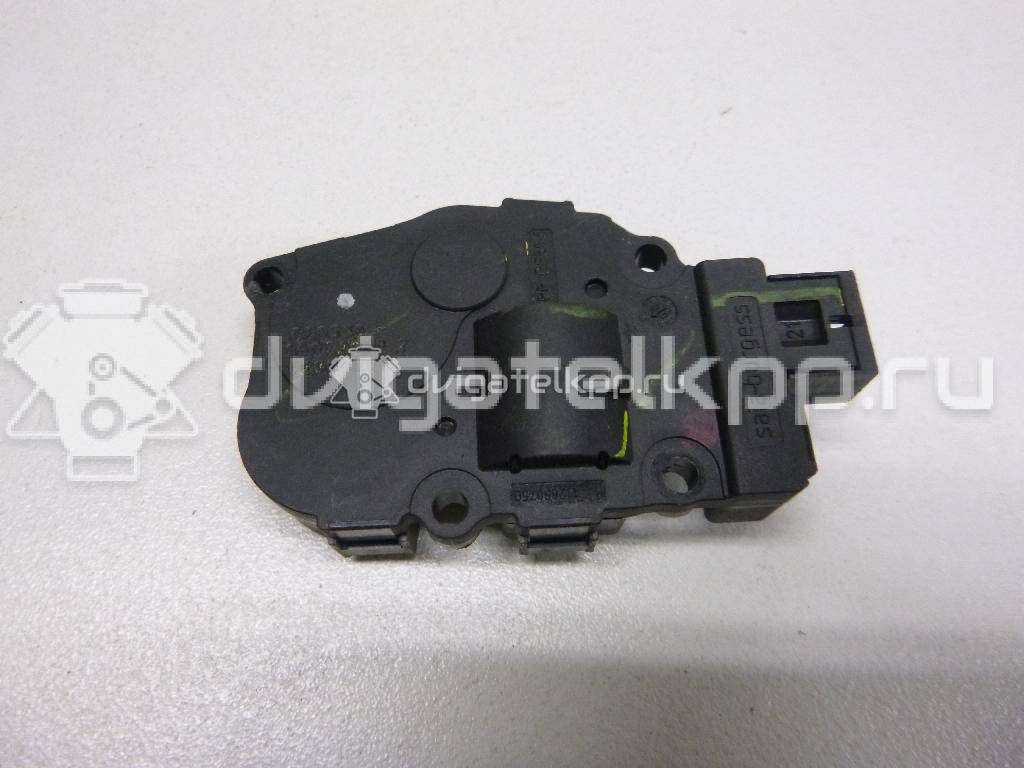 Фото Моторчик заслонки отопителя  64119321034 для Bmw I3 I01 / I8 I12 / X4 F26 / 3 / 1 {forloop.counter}}