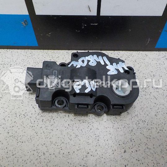 Фото Моторчик заслонки отопителя  64119321034 для Bmw I3 I01 / I8 I12 / X4 F26 / 3 / 1