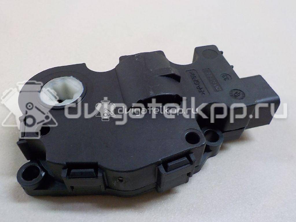 Фото Моторчик заслонки отопителя  64119321034 для Bmw I3 I01 / I8 I12 / X4 F26 / 3 / 1 {forloop.counter}}