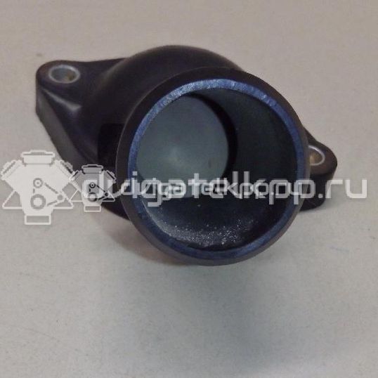 Фото Крышка термостата для двигателя 1ZR-FE для Toyota Corolla / Auris 122-132 л.с 16V 1.6 л бензин 1632137010