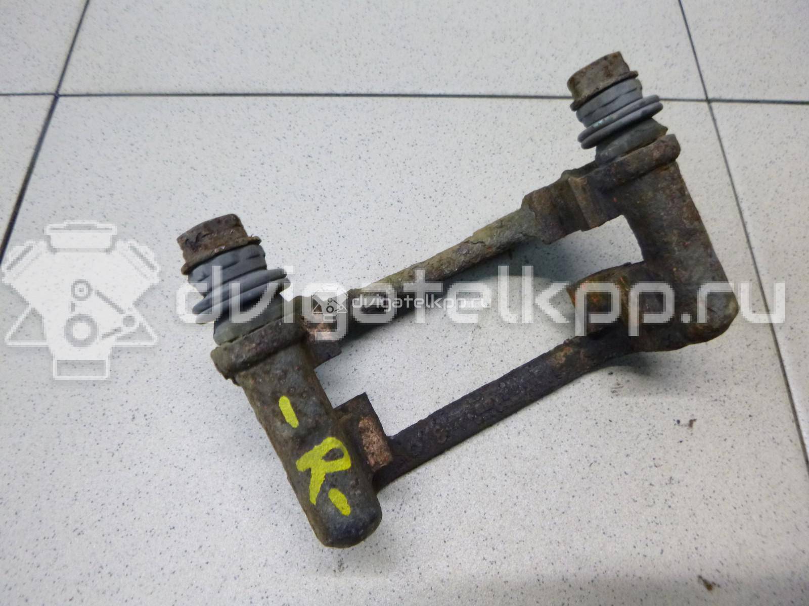 Фото Скоба суппорта заднего  34216776379 для Bmw 1 / 3 {forloop.counter}}