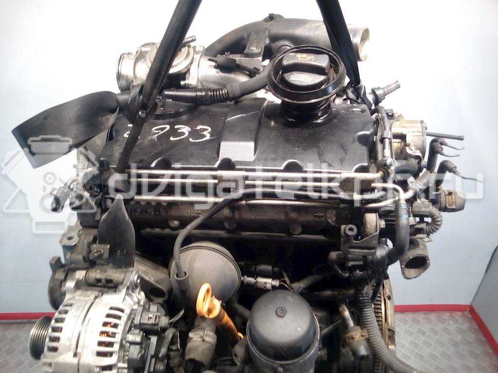 Фото Контрактный (б/у) двигатель AXR для Volkswagen / Seat 100 л.с 8V 1.9 л Дизельное топливо {forloop.counter}}