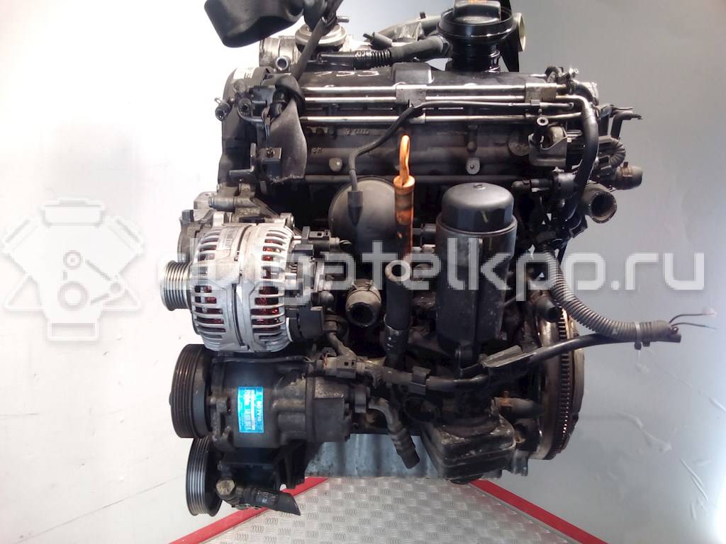 Фото Контрактный (б/у) двигатель AXR для Volkswagen / Seat 100 л.с 8V 1.9 л Дизельное топливо {forloop.counter}}