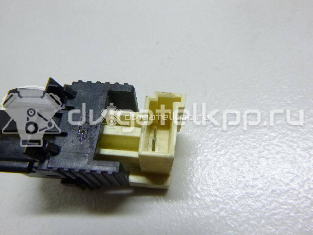 Фото Датчик включения стопсигнала  61319240076 для Bmw I3 I01 / I8 I12 / 3 / 5 / 1 {forloop.counter}}