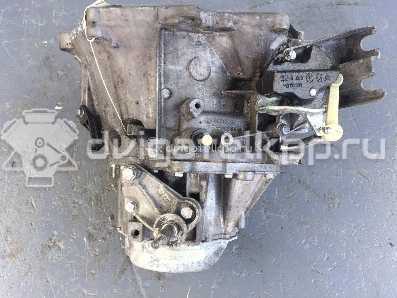 Фото Контрактная (б/у) МКПП для Citroen C4 / C5 / Xsara 109-116 л.с 16V 1.6 л 9HY (DV6TED4) Дизельное топливо 2222LL {forloop.counter}}