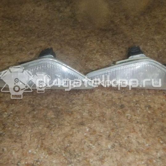 Фото Повторитель на крыло левый белый  63136920731 для Bmw 3
