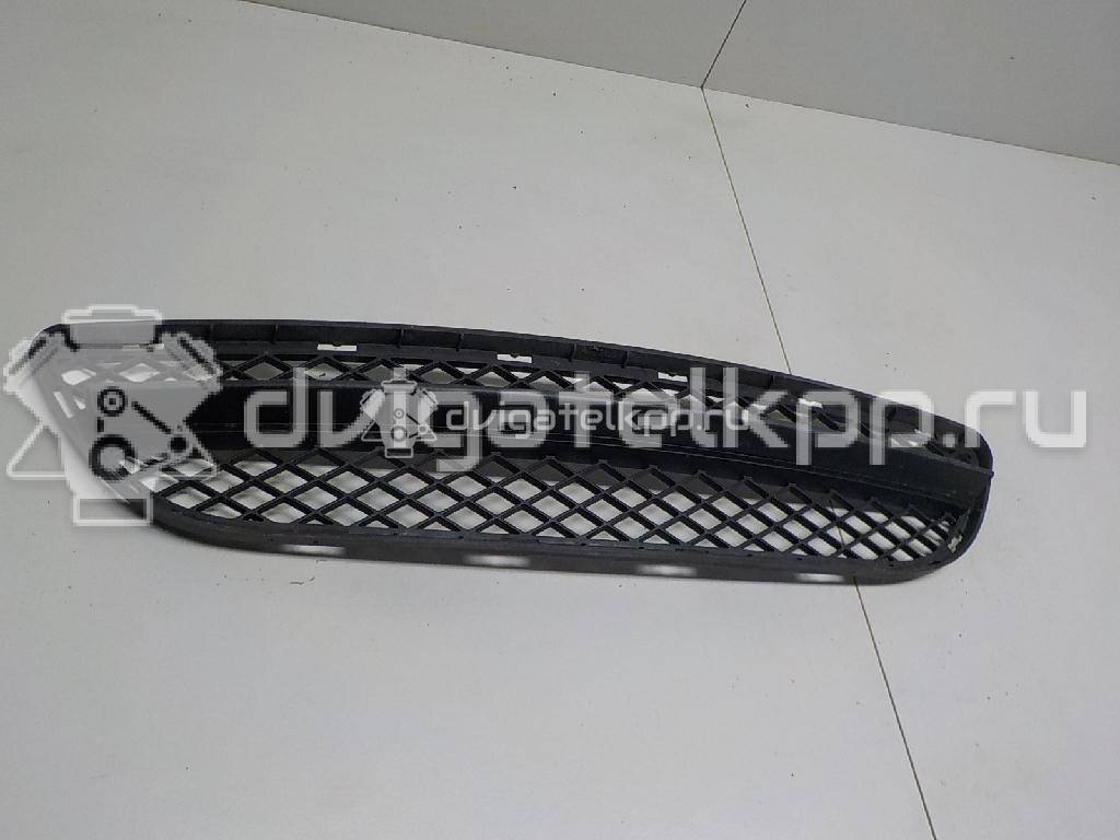 Фото Решетка в бампер центральная  51117134074 для Bmw 3 {forloop.counter}}