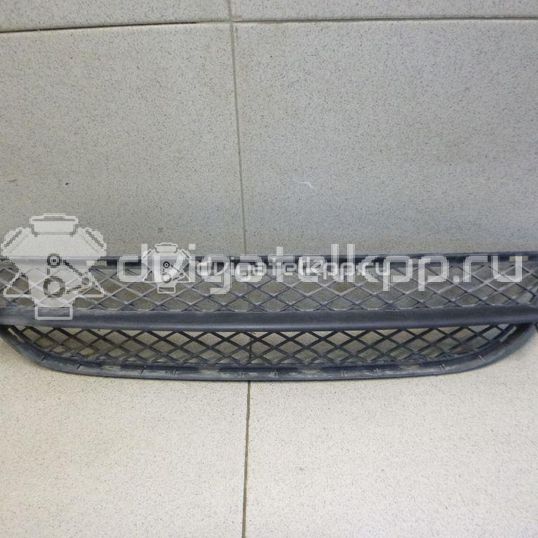 Фото Решетка в бампер центральная  51117134074 для Bmw 3