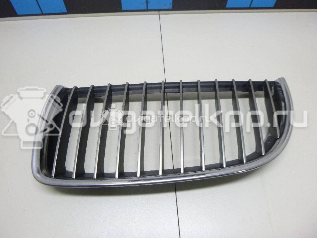 Фото Решетка радиатора левая  51137120009 для Bmw 3 {forloop.counter}}