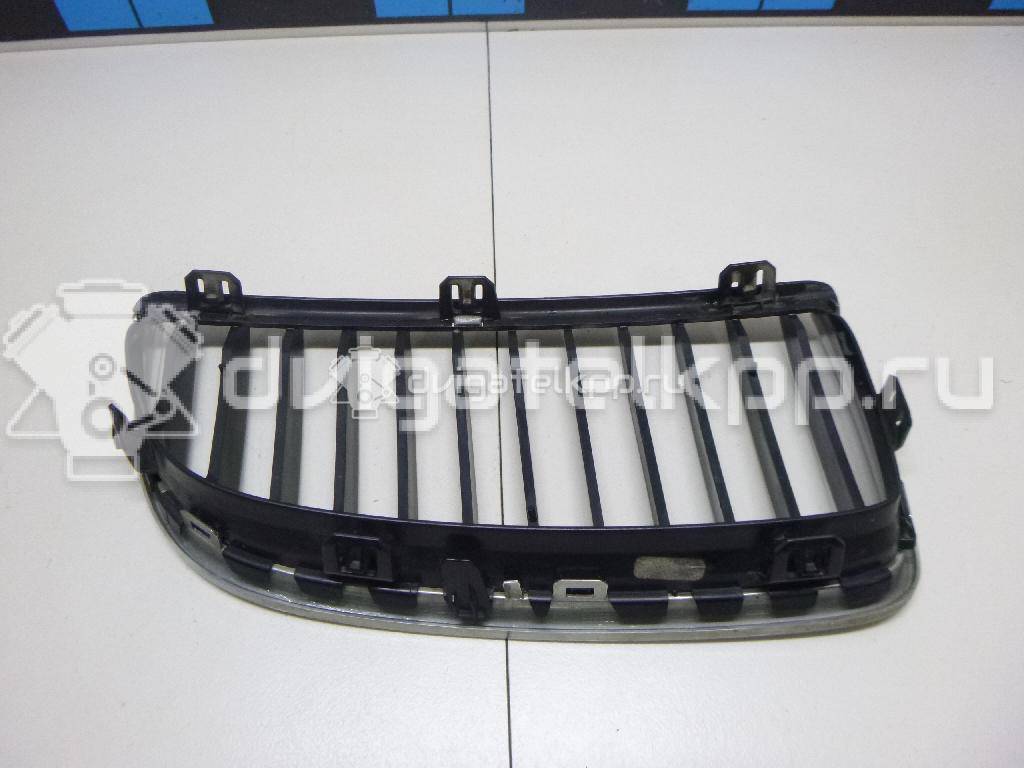 Фото Решетка радиатора левая  51137120009 для Bmw 3 {forloop.counter}}