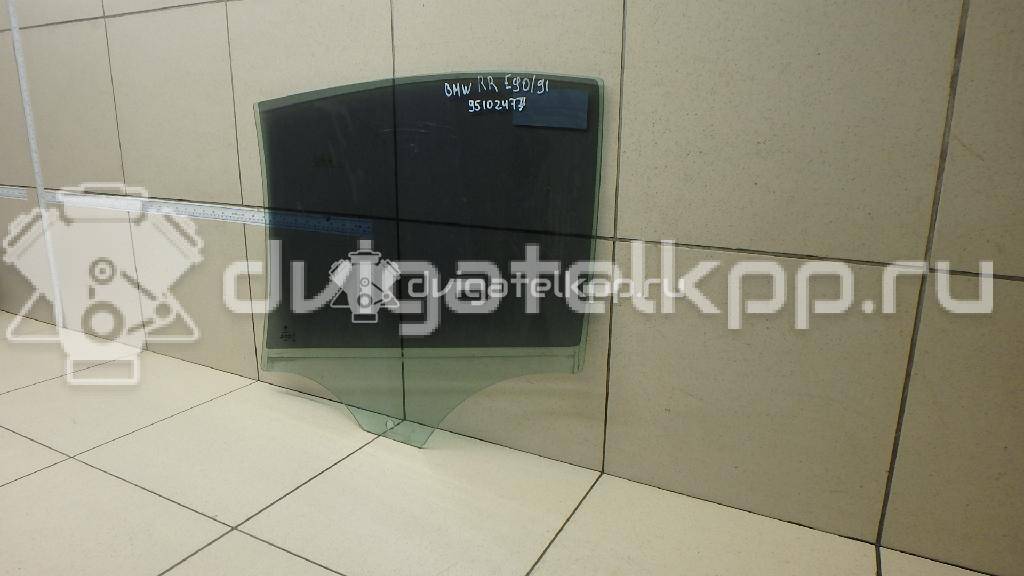 Фото Стекло двери задней правой  51347060268 для Bmw 3 {forloop.counter}}