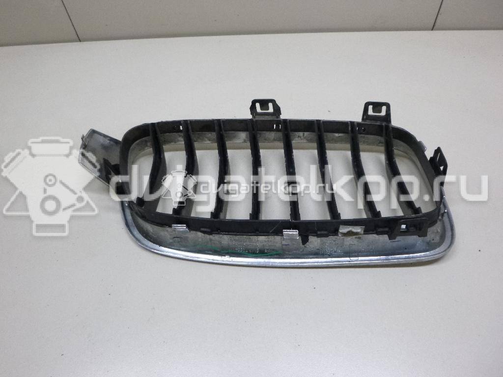 Фото Решетка радиатора левая  51137255411 для Bmw 3 {forloop.counter}}