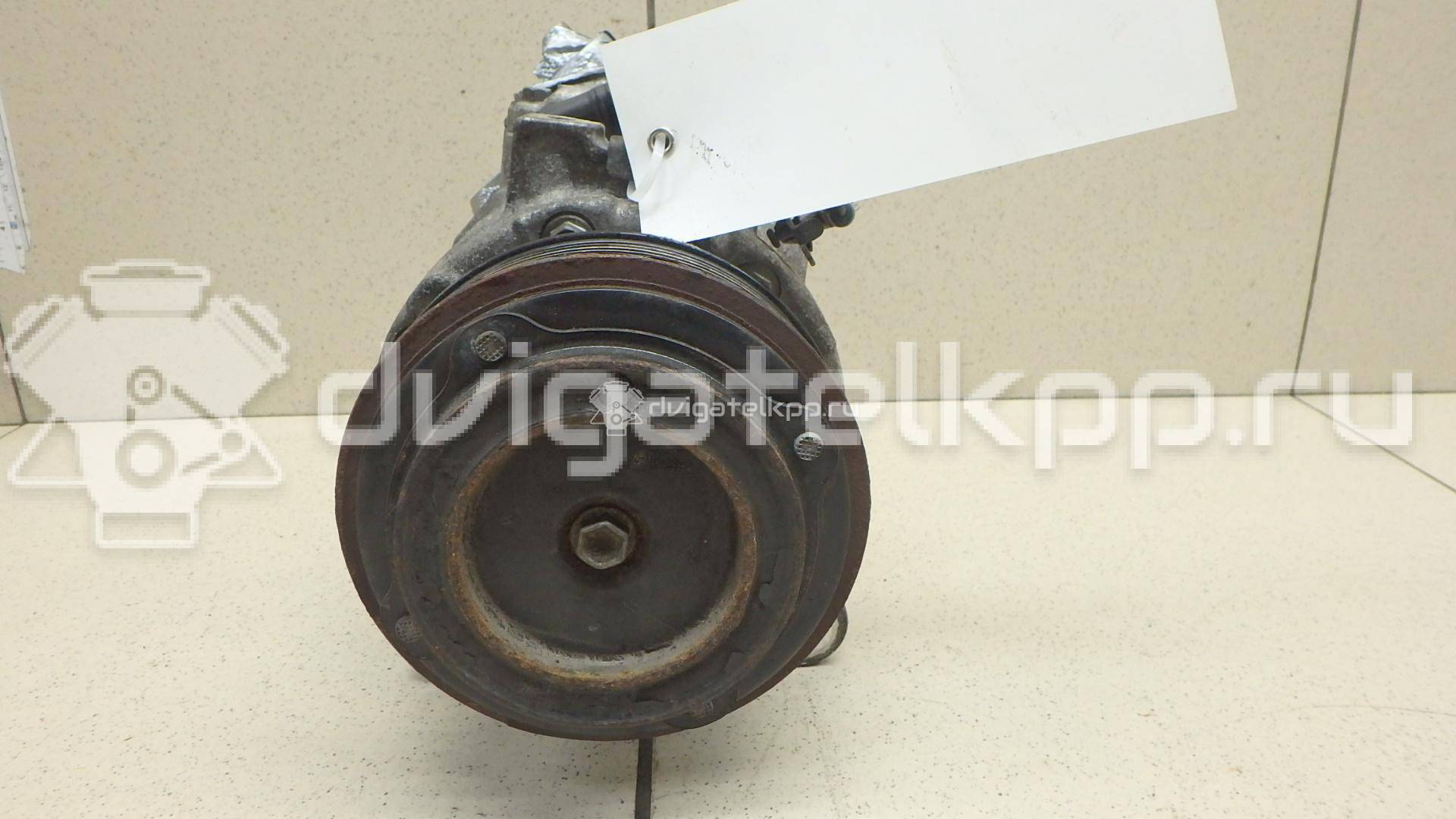 Фото Компрессор системы кондиционирования  64529216466 для Bmw 3 / 5 / 6 / 1 / 7 {forloop.counter}}