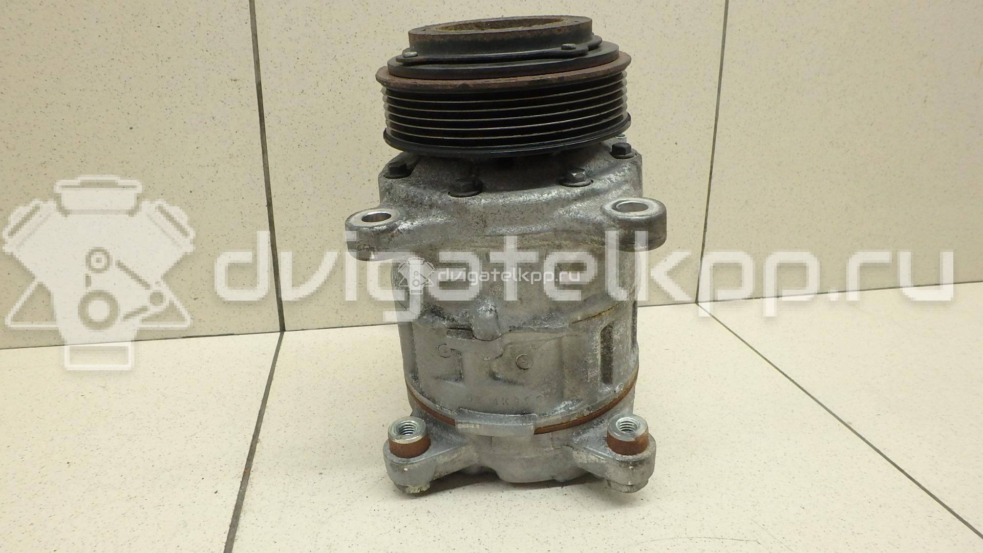 Фото Компрессор системы кондиционирования  64529216466 для Bmw 3 / 5 / 6 / 1 / 7 {forloop.counter}}