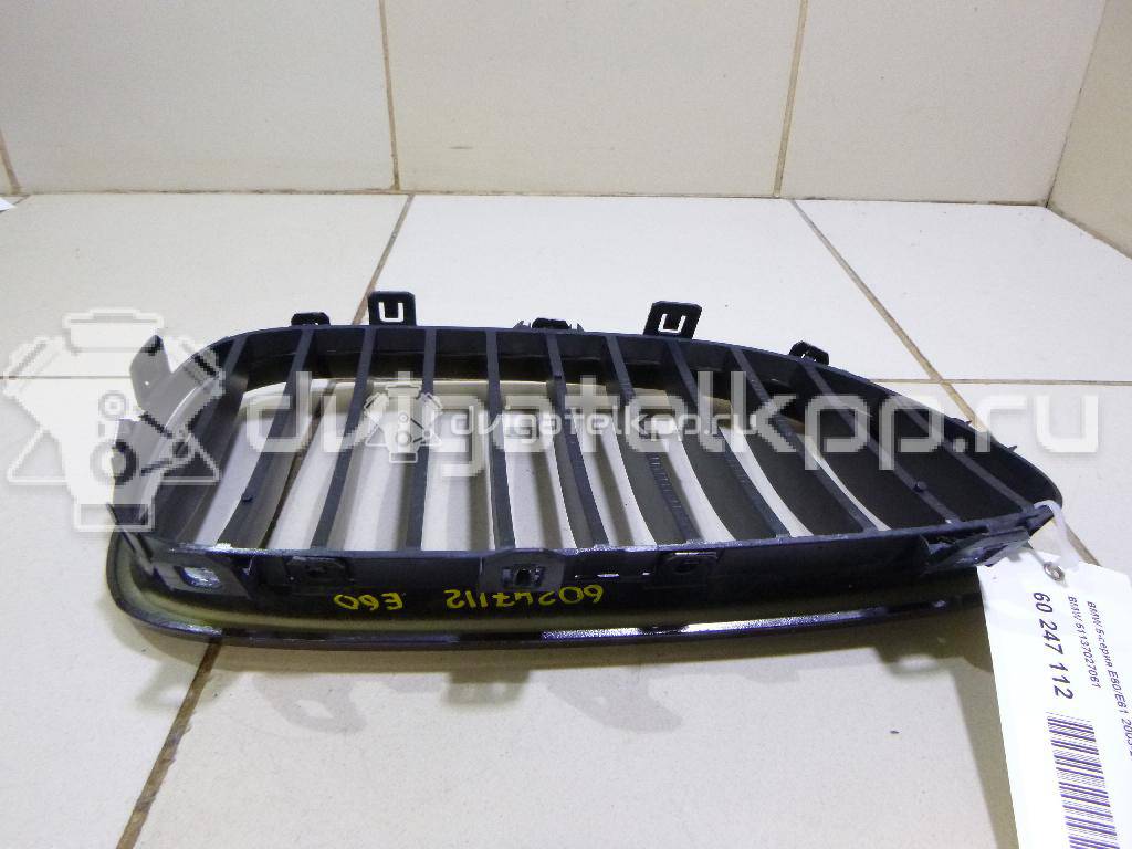 Фото Решетка радиатора левая  51137027061 для Bmw 5 {forloop.counter}}